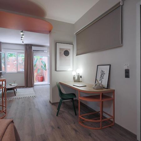 Boubouki Apartment เอเธนส์ ภายนอก รูปภาพ