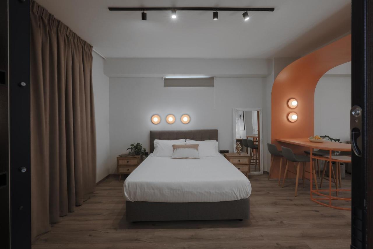 Boubouki Apartment เอเธนส์ ภายนอก รูปภาพ